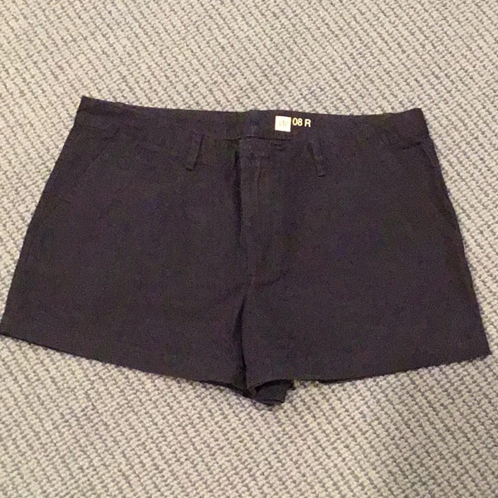 Gap shorts